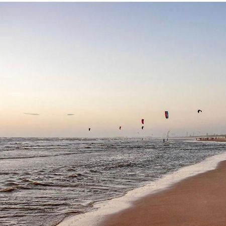 King Almost By The Sea Zandvoort Esterno foto